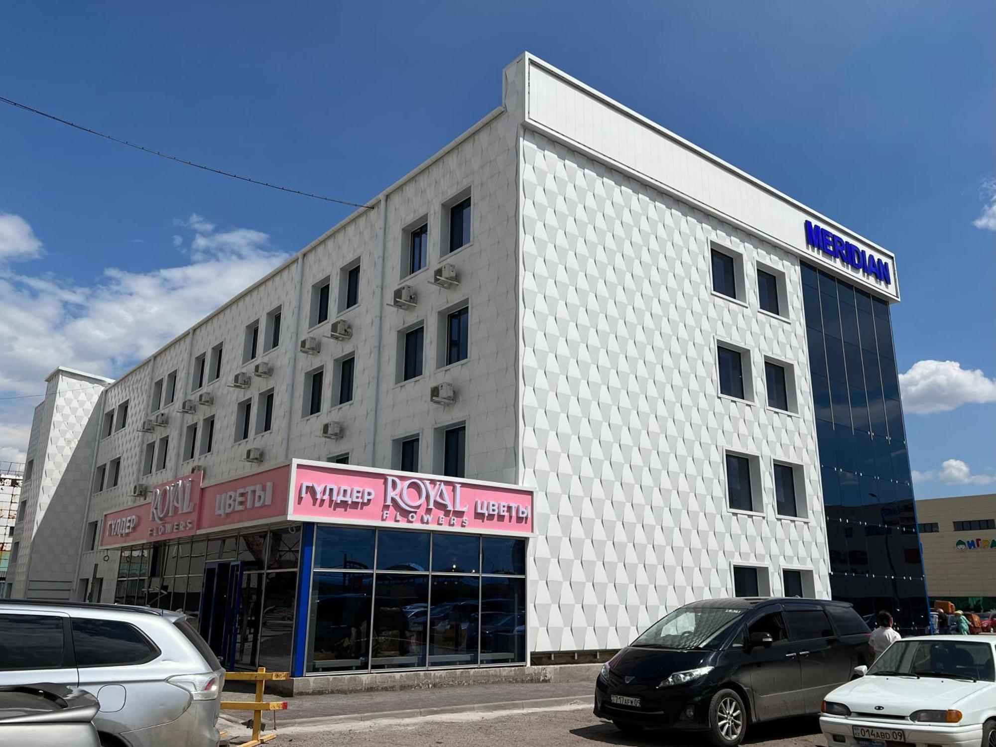Meridian Karagandi Kültér fotó